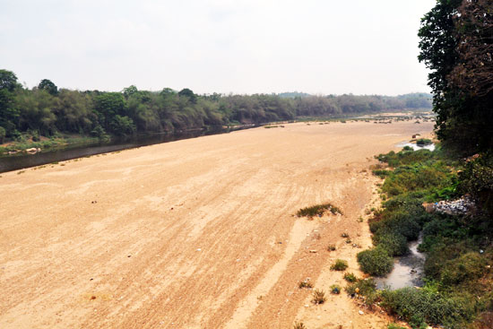 river dried in mangalore due to no rain 